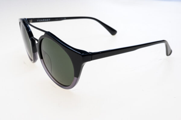 Vuarnet Occhiali sole VL1602 VL160200041121 - Occhiali da sole unisex Vuarnet VL1602 (codice variazione 0004/1121) con montatura arrotondata in acetato, lenti minerali massima protezione UV 100%, stile “Cable Car” elegante e senza tempo.